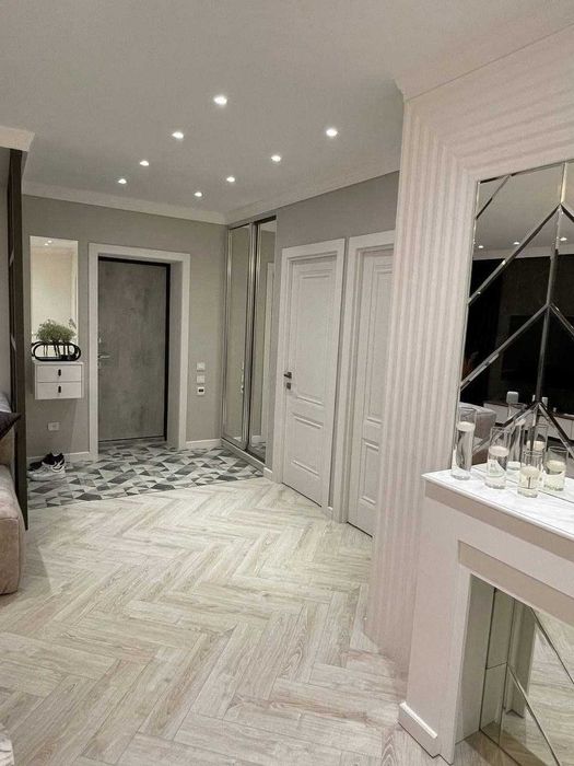 Дархан.Метро Хамид Алимжан сдается 2-х ком евро квартира!