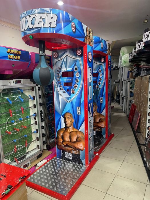 Производител на Електронни игри всякакви машини