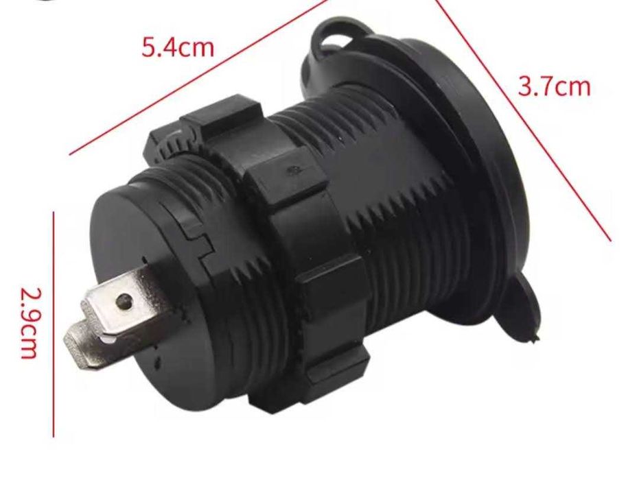 Километраж / скоростомер + USB универсално зарядно