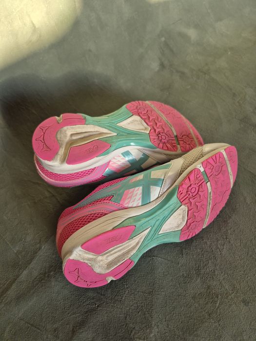 Кроссовки asics размер Eur 38