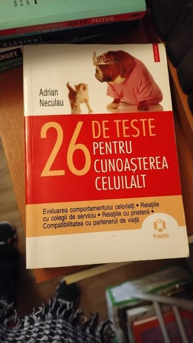 Vând cărți la 10 lei