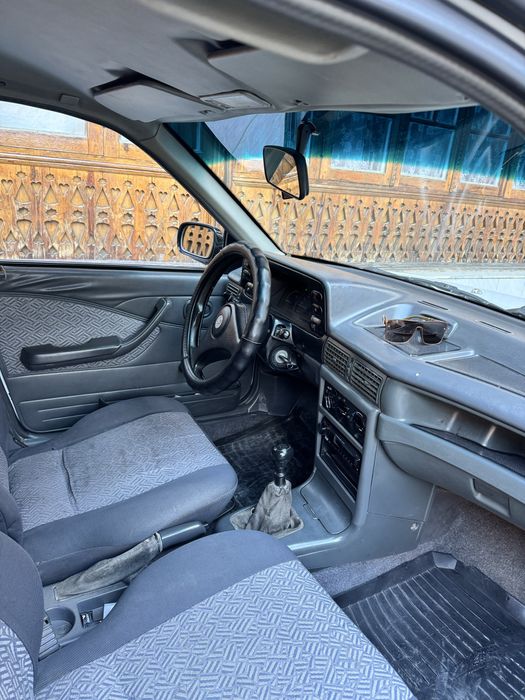 Срочно сотилади мошина зур холатда