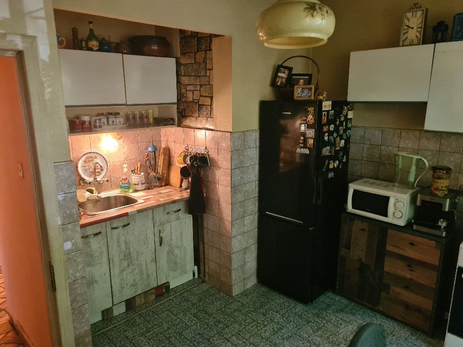 Дава се под наем Тристаен апартамент в София, Хаджи Димитър - 85 кв.м за 157999 € - Снимка #3