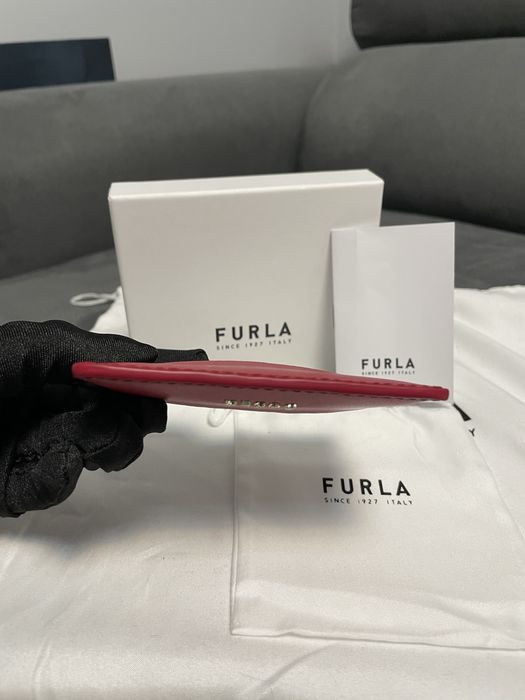 Червен нов кардхолдър Furla