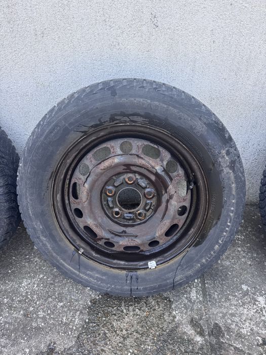 Set 4 roti jante tabla otel cu anvelope iarna 195 65 R16 Mazda 3/5/6 Kia Ceed Hyundai i30