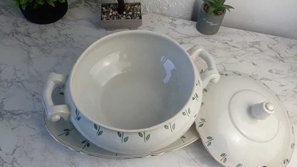 Порцеланов Супник и Плато "Китка" Нови Пазар Ретро/Винтидж (Като нови)