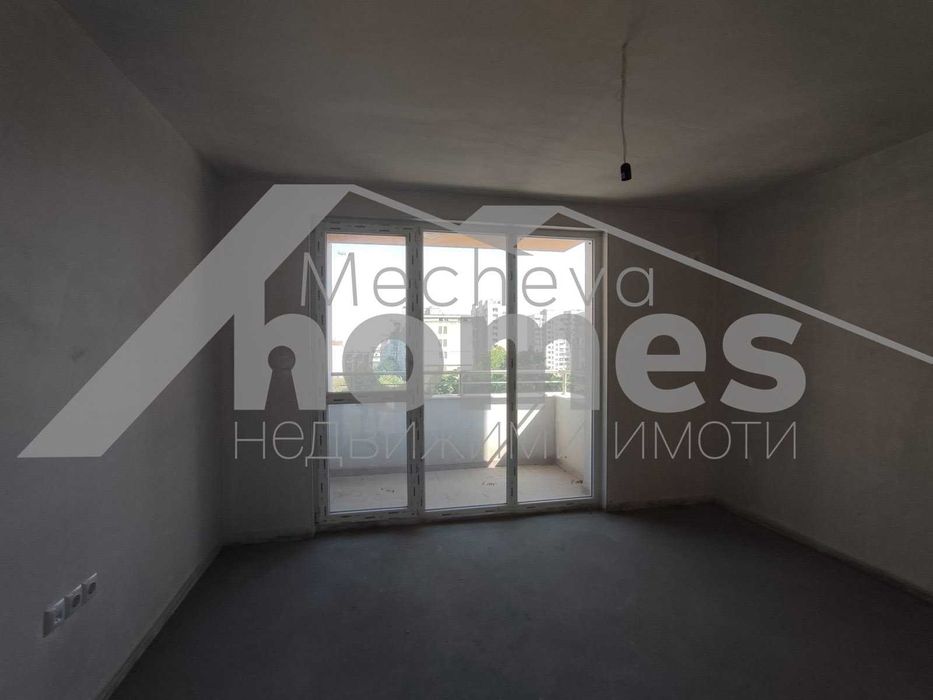 Продава се Тристаен апартамент в Стара Загора, Три чучура - юг - 100 кв.м за 1235 €/кв.м - Снимка #5