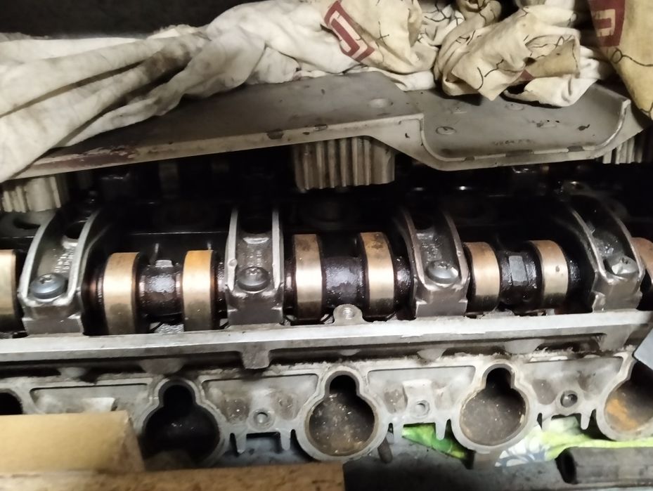 Продам. На Мерседес.м 104