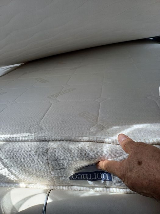 Продавам подматрачна рамка с матрак "Дормео"