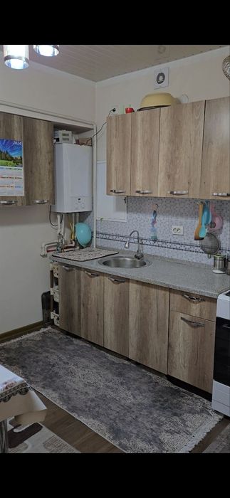 Янги хает 8 худуд  2 / 1 / 9.  73 кв.м.  Ипотека бор