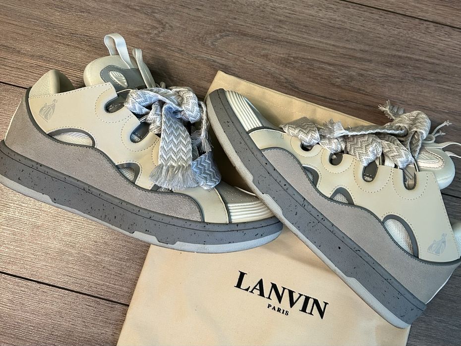 — Lanvin Curb — Size 43