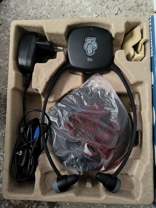 Aparat auditiv/ căști