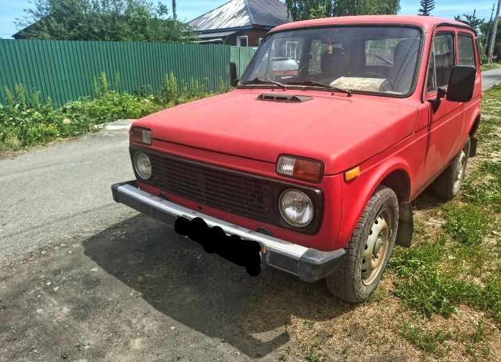 Лада Нива 21213 продам