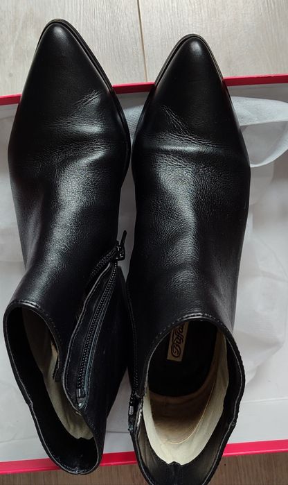 Ботуши естествена кожа, размер 36