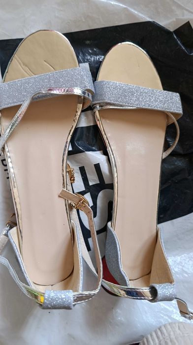 Номер 41 сандали