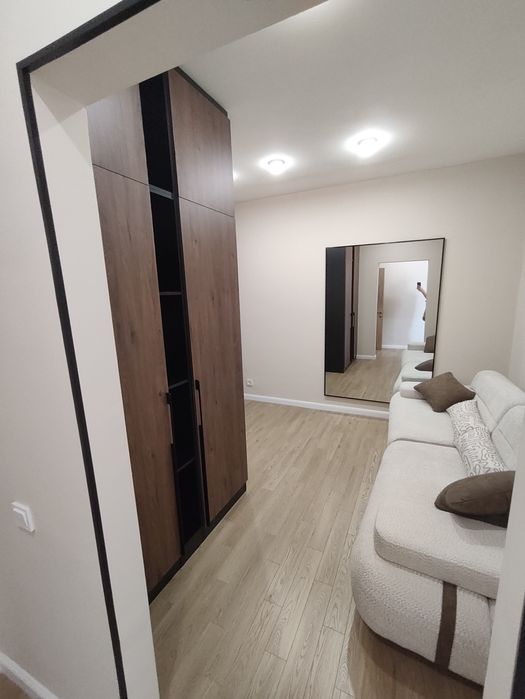 5-комн 151.4м2 возле Цирка, Думан