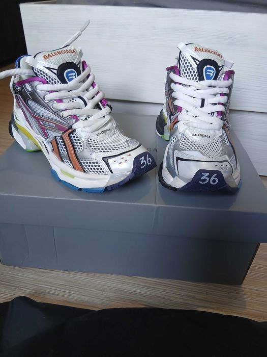 Balenciaga runner 36