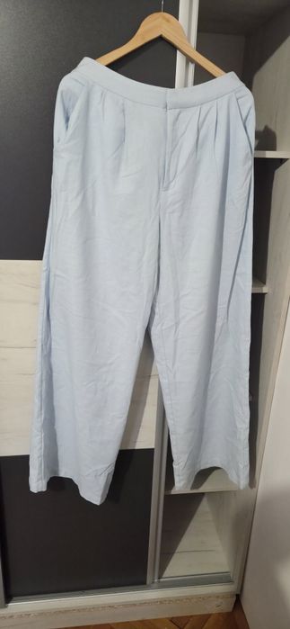 Светло син панталон