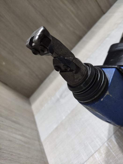 Foarfeca profesionala pentru taiere tablă ondulată Trumpf PN 200-4