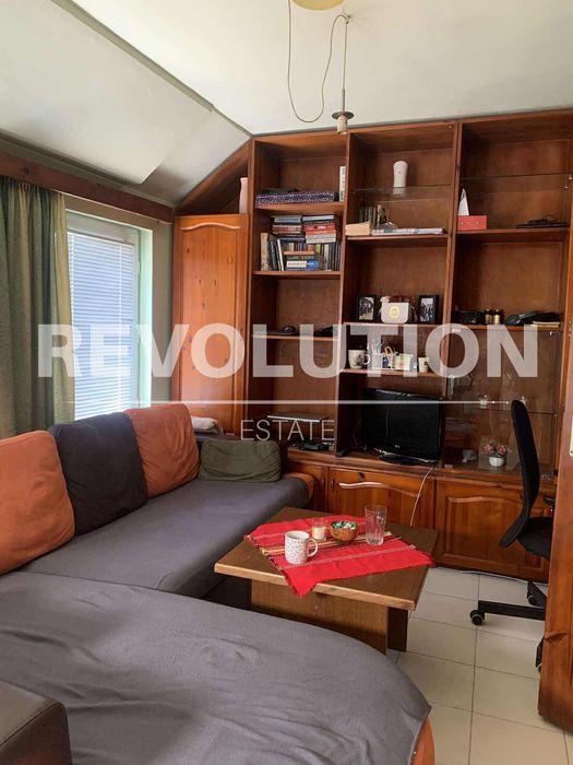 Дава се под наем Тристаен апартамент в Варна, Окръжна болница - 80 кв.м за 400 € - Снимка #3