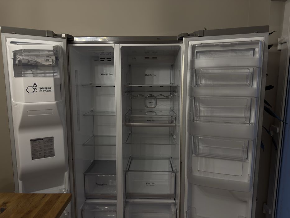 Frigider Side by side LG GSS6676SC No Frost