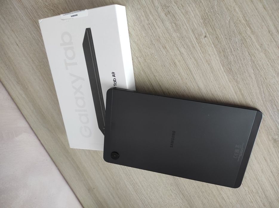 Samsung galaxy tab A9 LTE SIM 8.7inch