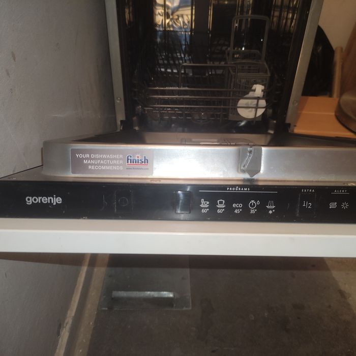 Mașină de spălat vase