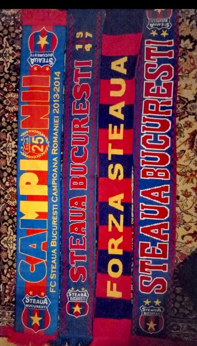 Fular Steaua București