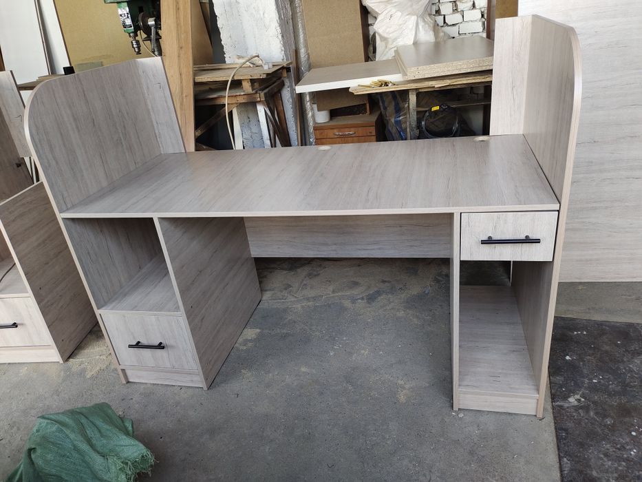 Рабочая стол для канпуютор