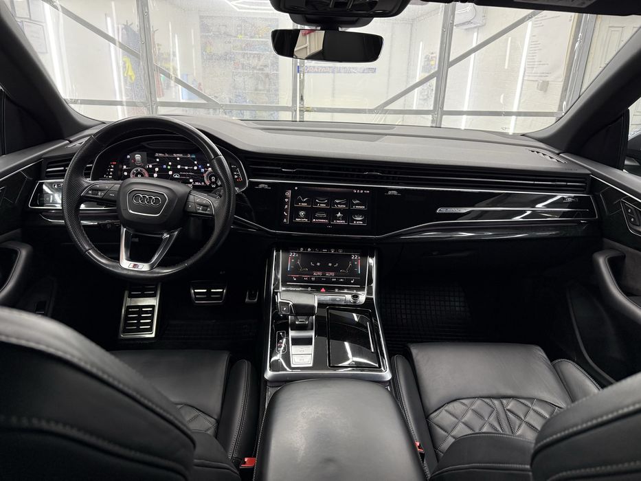 Audi Q8 Sline quattro Matrix/Camera 360/Panoramic