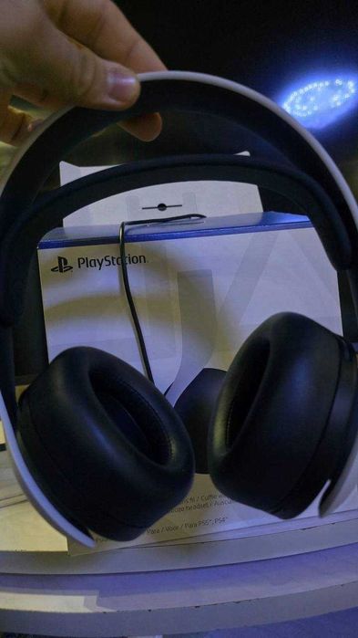 Продается PlayStation 5 + наушники
