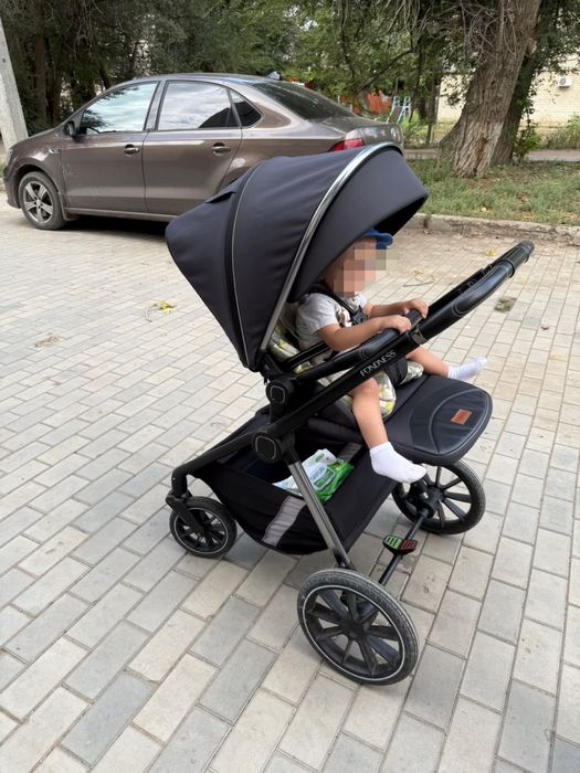 Детская коляска.