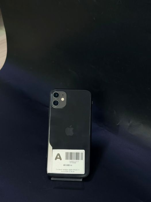 Iphone 11  64 гб