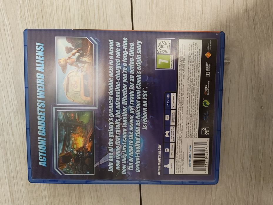 Joc pentru PS4 in stare buna.
