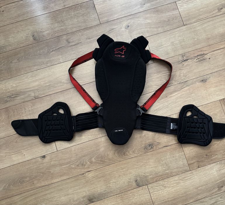 Протектор Alpinestars KR-3