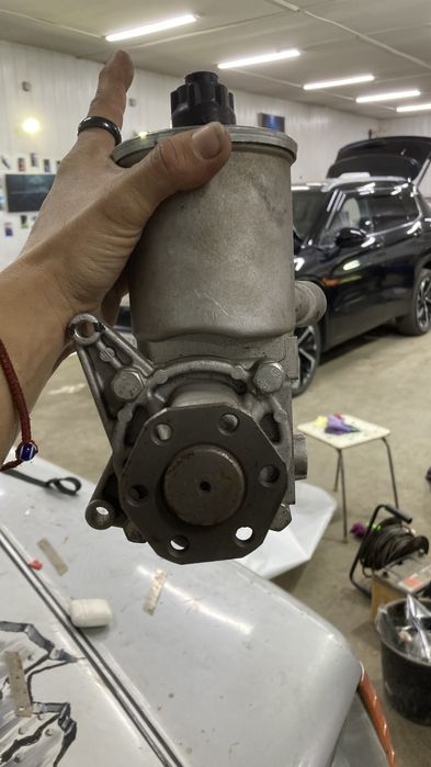 Гур и шланг на мерседеса кабана