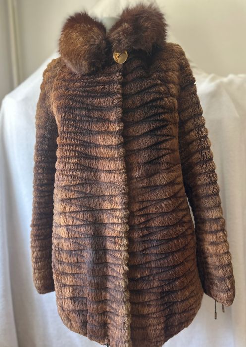 Haina blana Chinchilla