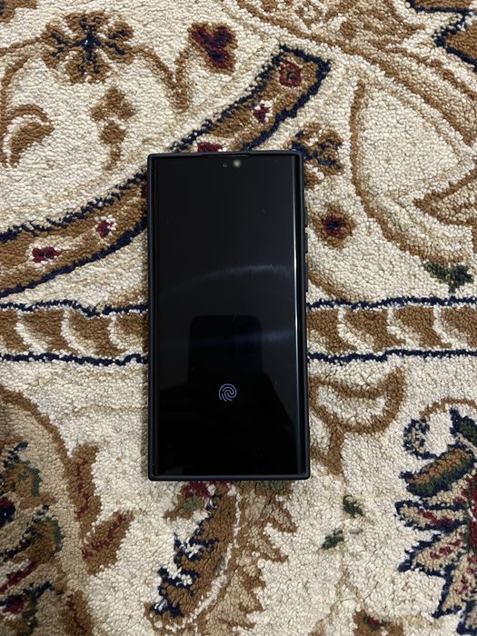 Продам Самсунг s22 ultra
