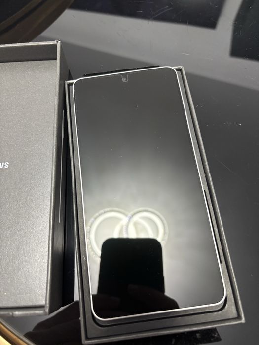 Vand S25 Edge impecabil