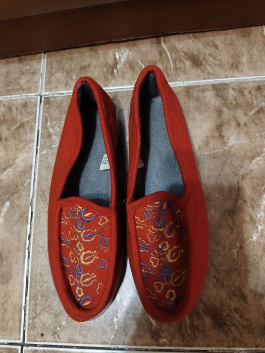 Продам тапочки домашние