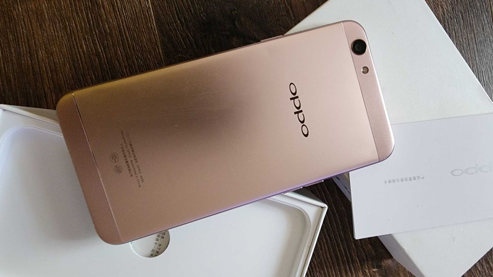 Смартфон OPPO A59S pink gold