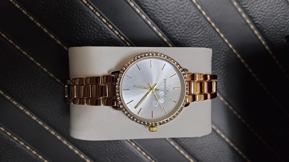 Часы "Pandora" новые