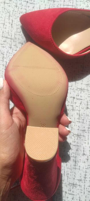 DeeZee червени обувки на ток