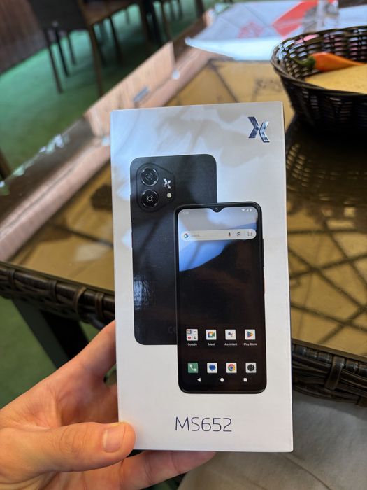 Maxcom ms652 3/32gb