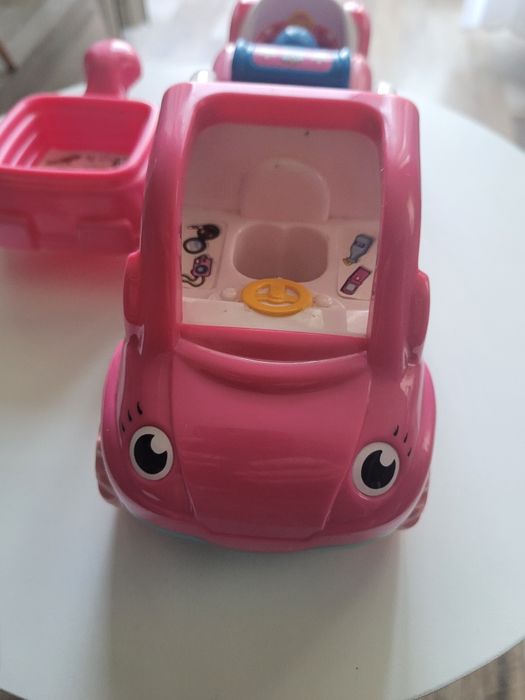 Set masinute Wow Daisy cu remorca