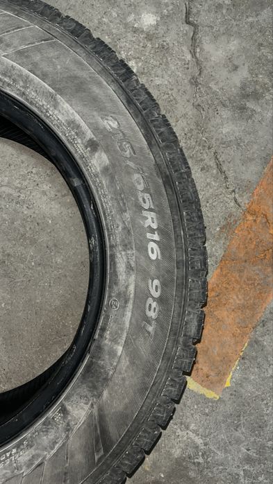 Продам зимние шины Hankook
