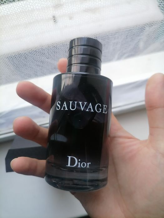 Продажа духов от диор