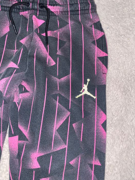 Спортен панталон за момиче, размер 140 Nike air Jordan
