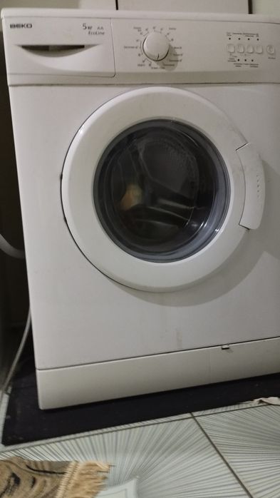 Продам стиральную машину Веко