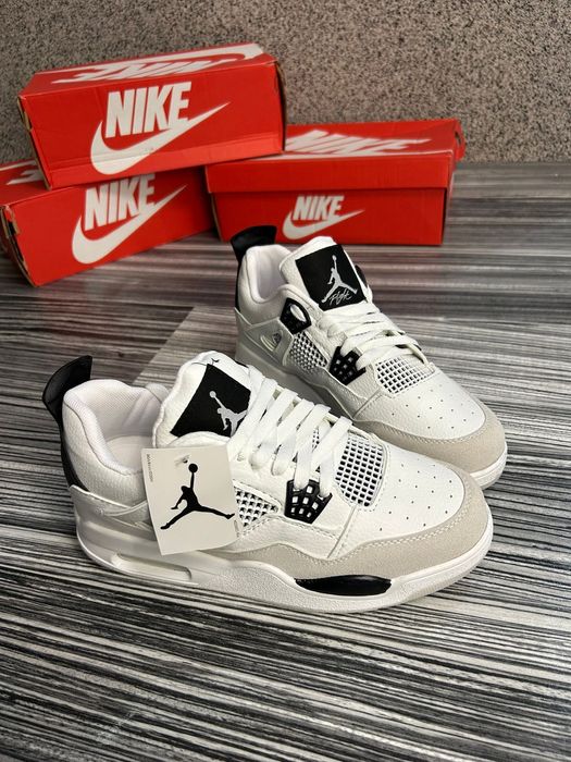 Jordan 4 Retro Military Black - adidasi premium noi